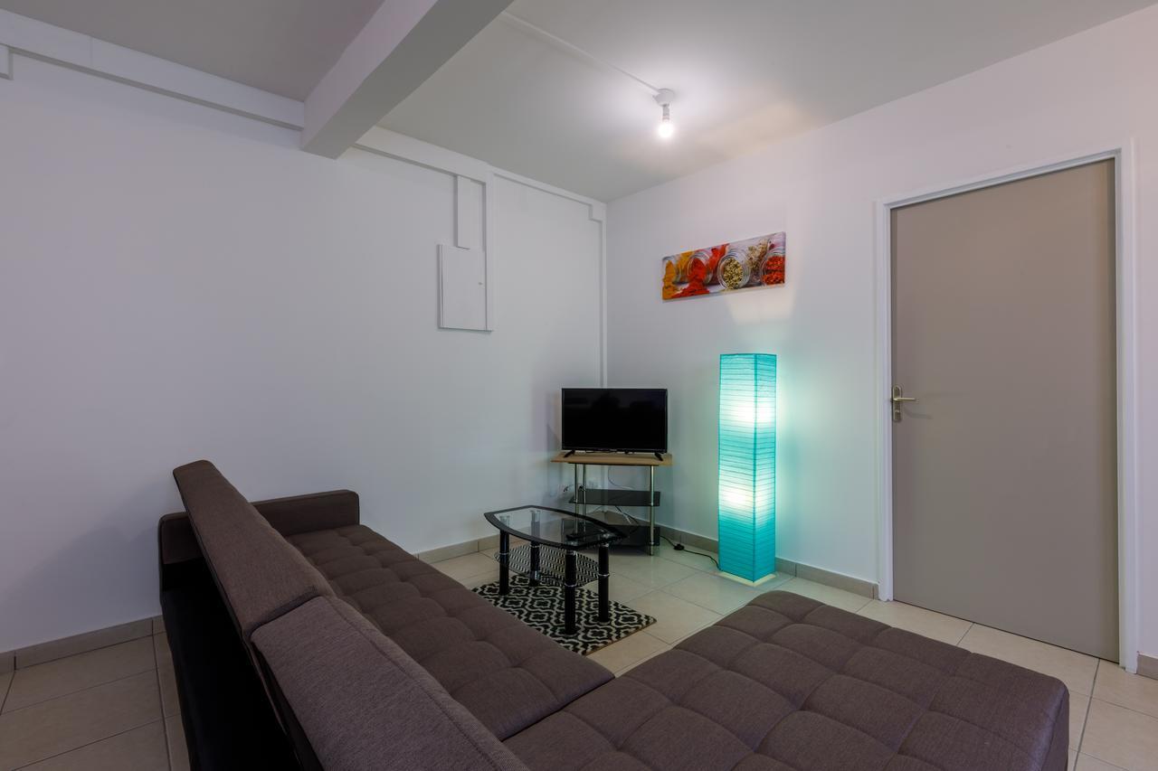 Le Bon Spot Appartements סיינט דניס מראה חיצוני תמונה