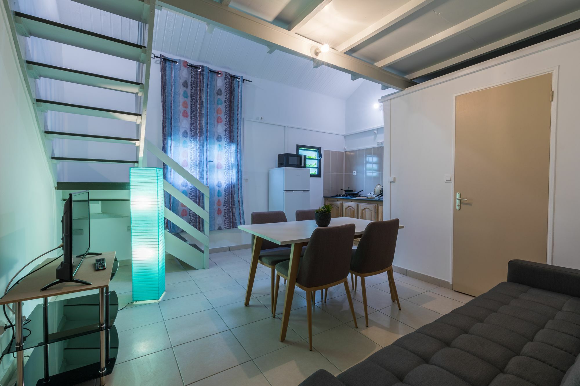 Le Bon Spot Appartements סיינט דניס מראה חיצוני תמונה